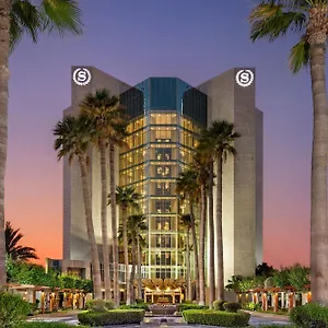 Sheraton Hotel