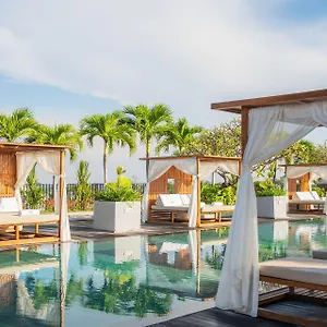 Hotel U Paasha Bali *****